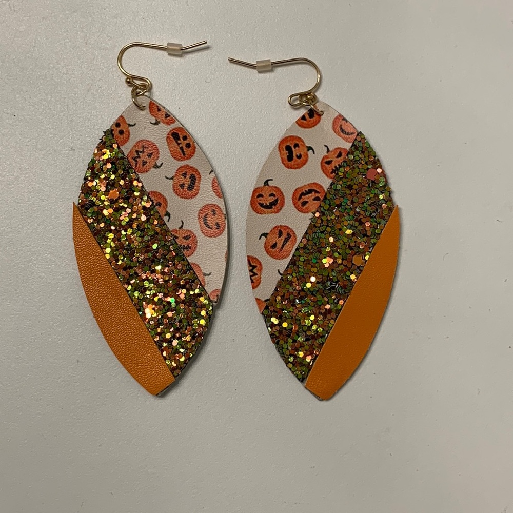 🎃 Glittery Halloween Earrings 🎃